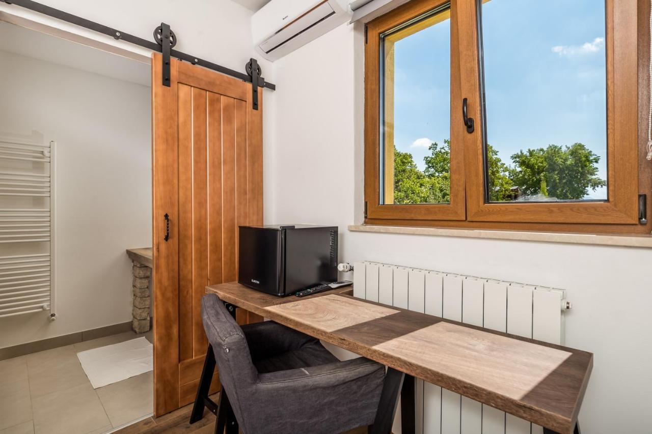 Rona Apartment&rooms Mea Vista * Buzet