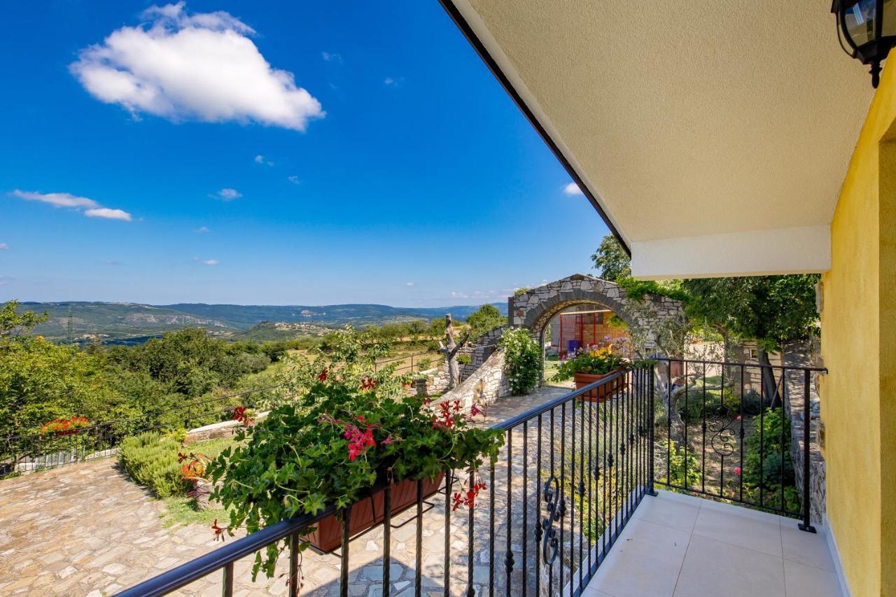 Rona Apartment&rooms Mea Vista * Buzet