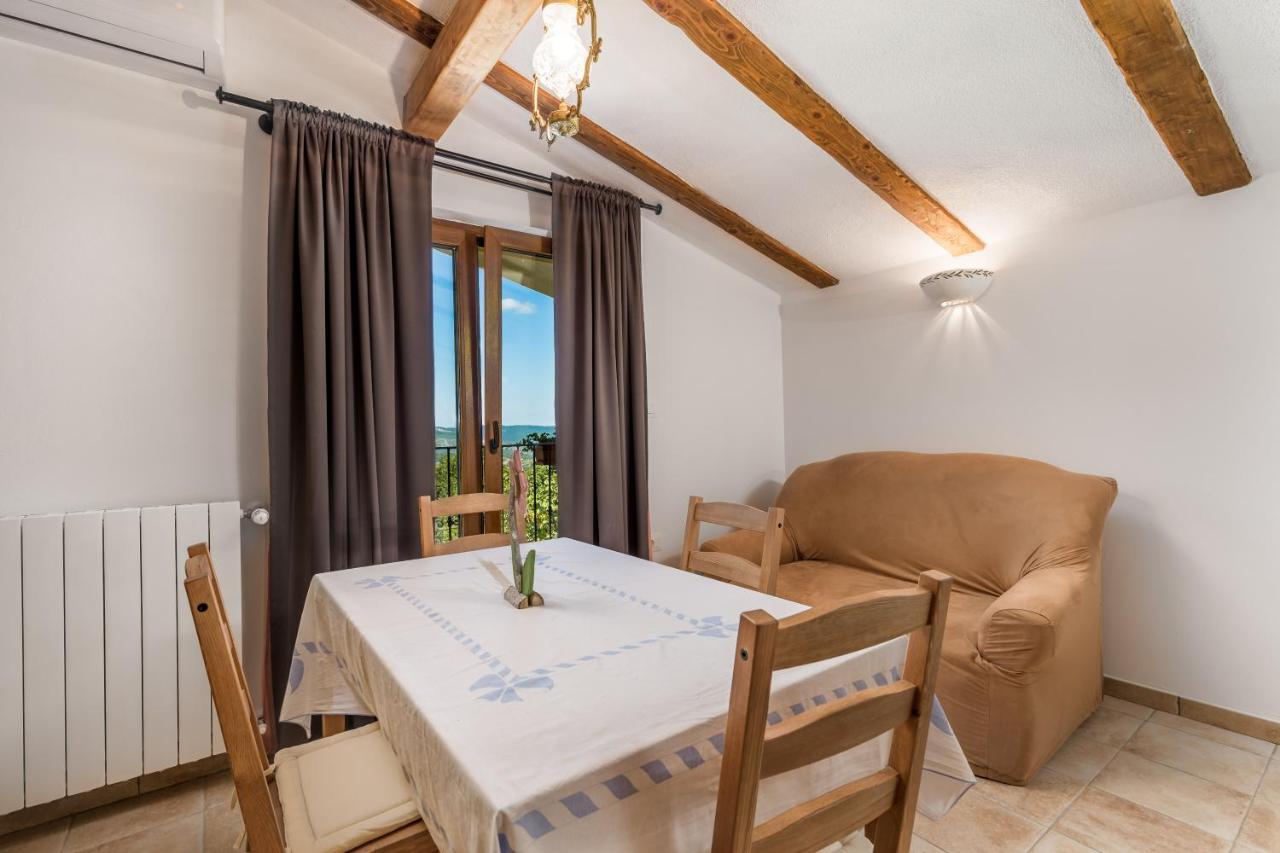 Apartma Rona & Mea Vista Buzet