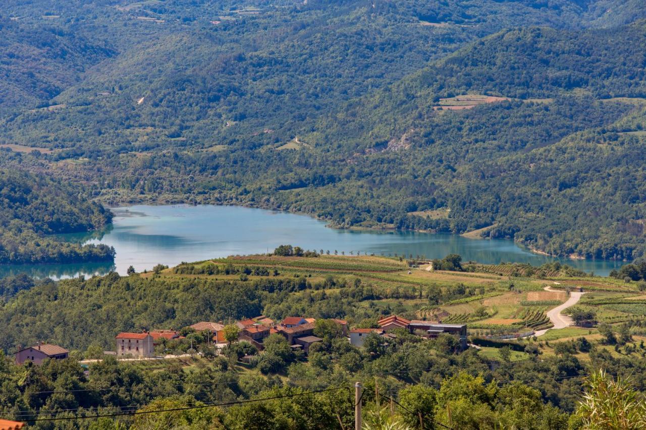 Rona & Mea Vista Buzet
